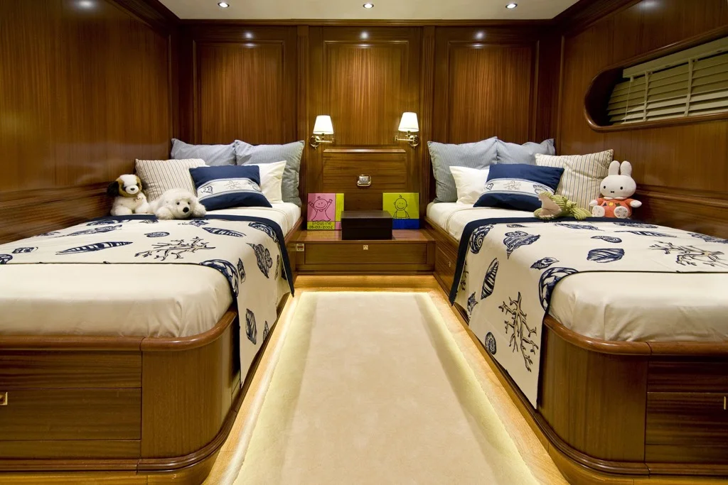 Flexible twin bed cabin arrangement perfect for families or friends on S/Y Clear Eyes 5-cabin yacht